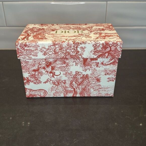 Dior Gift Box Bundle (4 Piece) - Picture 7 of 8